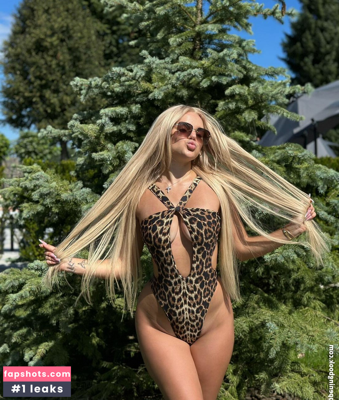 verbaaa.verbaaa nude babe gallery