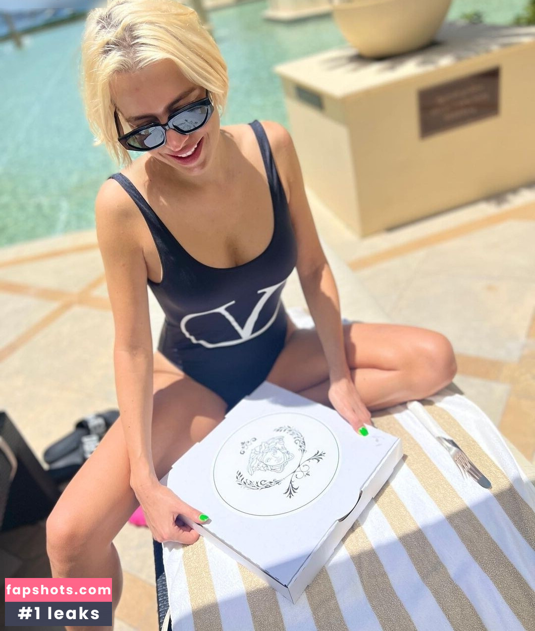 Verena Kerth gallery photo #13