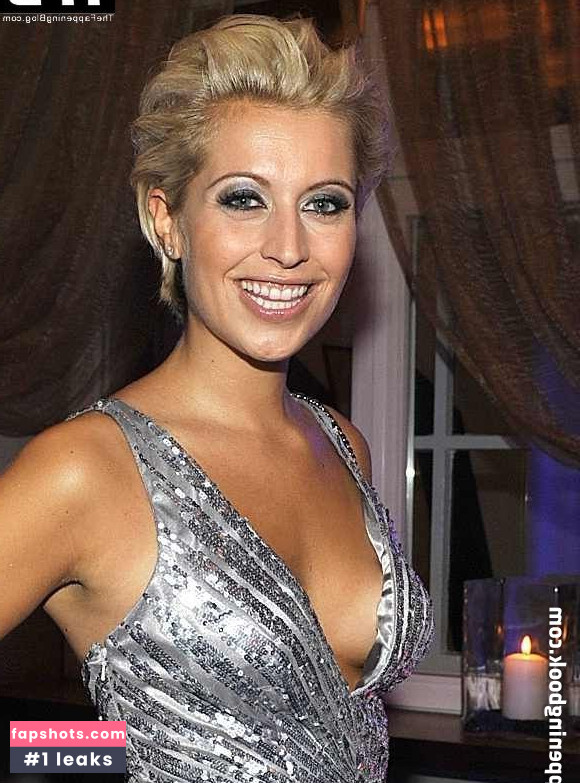 Verena Kerth gallery photo #25