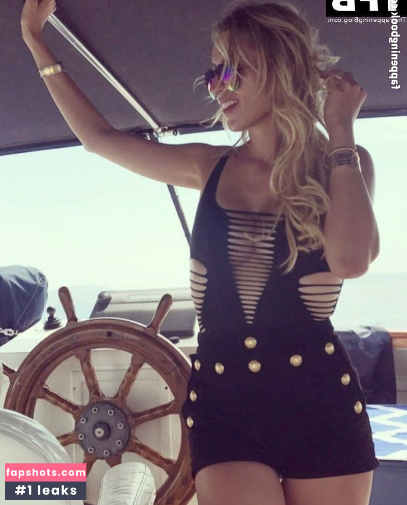 Verena Kerth gallery photo #27