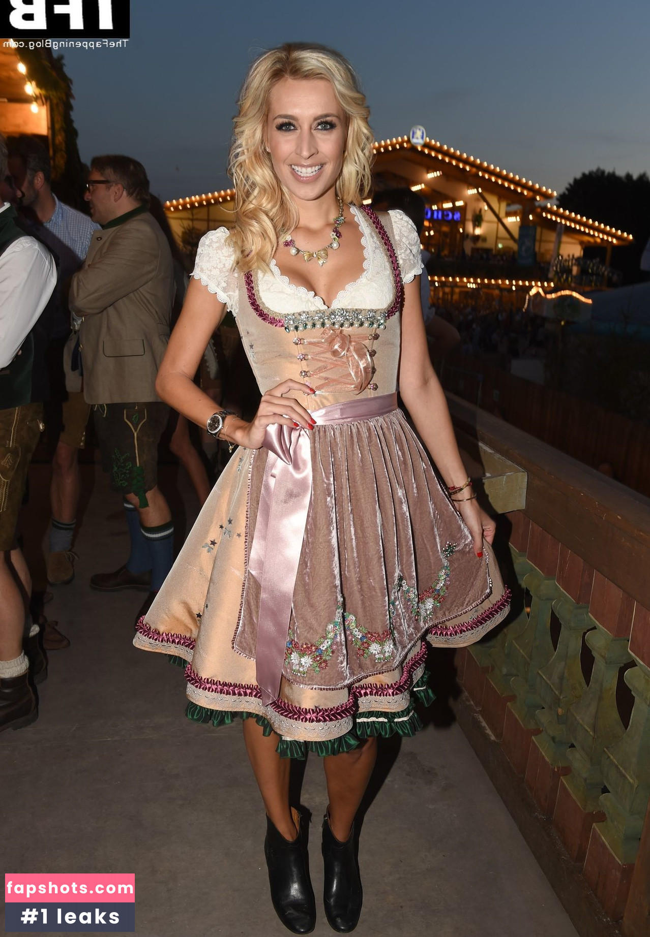 Verena Kerth gallery photo #64