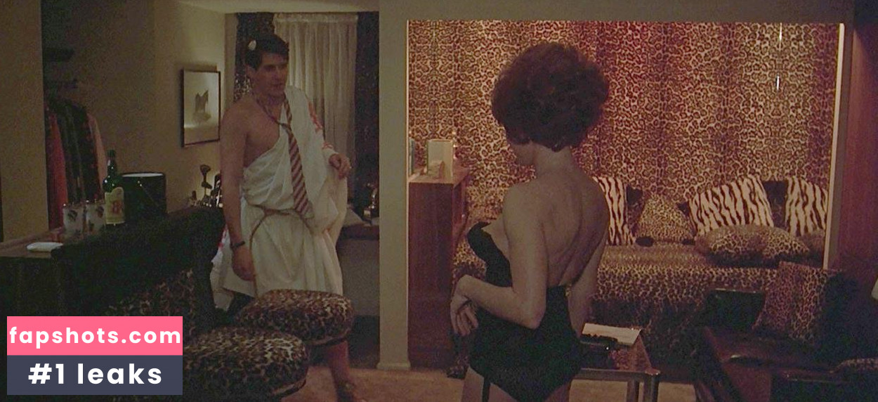 Verna Bloom Nude Leaks OnlyFans Photos #3 - LeakJerk