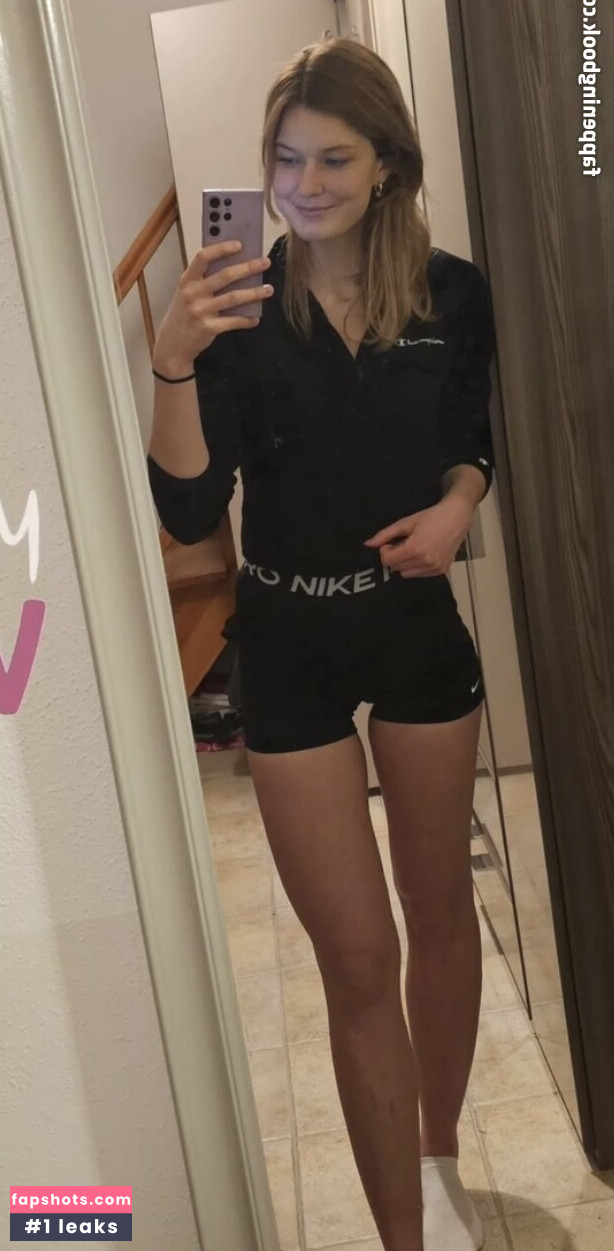 Vero de Janeiro Nude Leaks OnlyFans Photos #6 - Fapshots