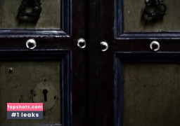 Veronica Avluv gallery photo #32