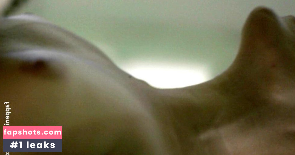 Veronica Delao gallery photo #7