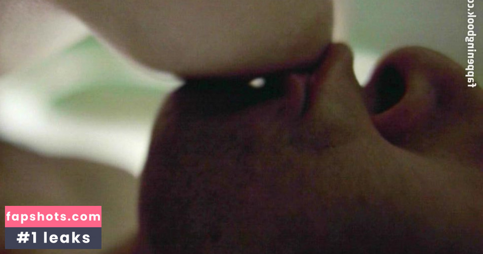 Veronica Delao gallery photo #8