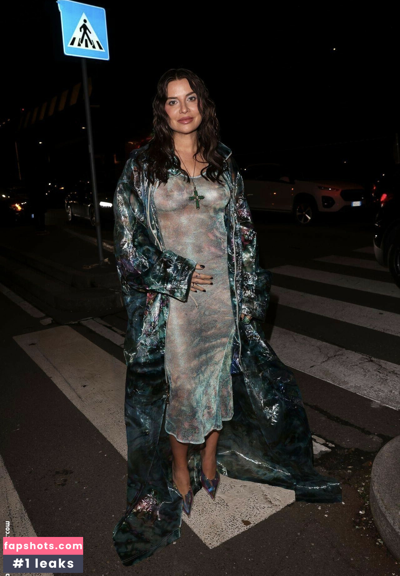 Veronica Ferraro Nude Leaks OnlyFans Photos #5 - LeakJerk