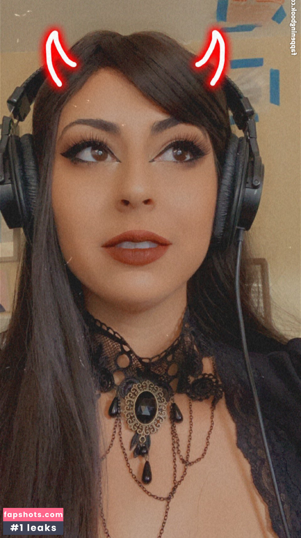 Veronica Gallardo gallery photo #4