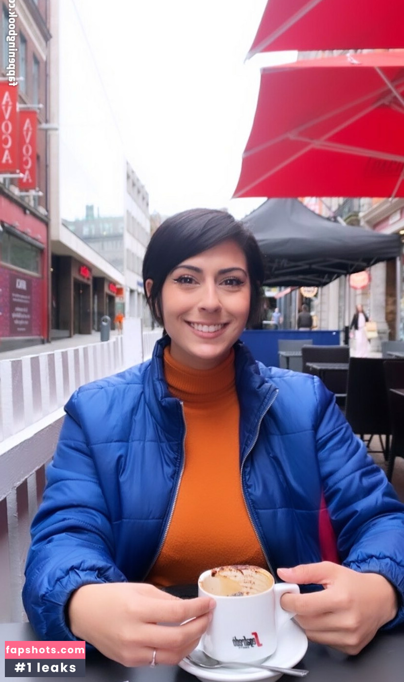 Veronica Gallardo gallery photo #7