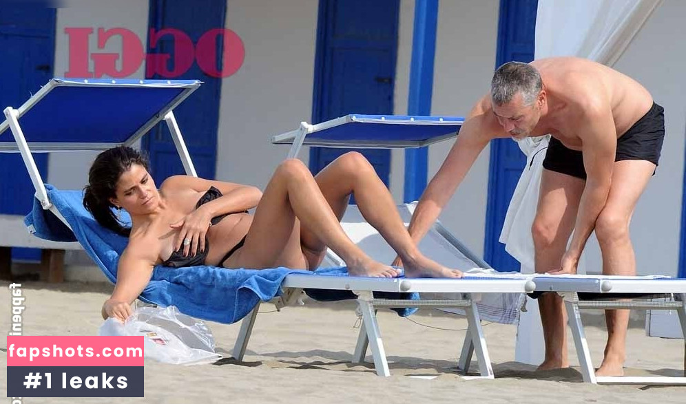 Veronica Gentili gallery photo #19