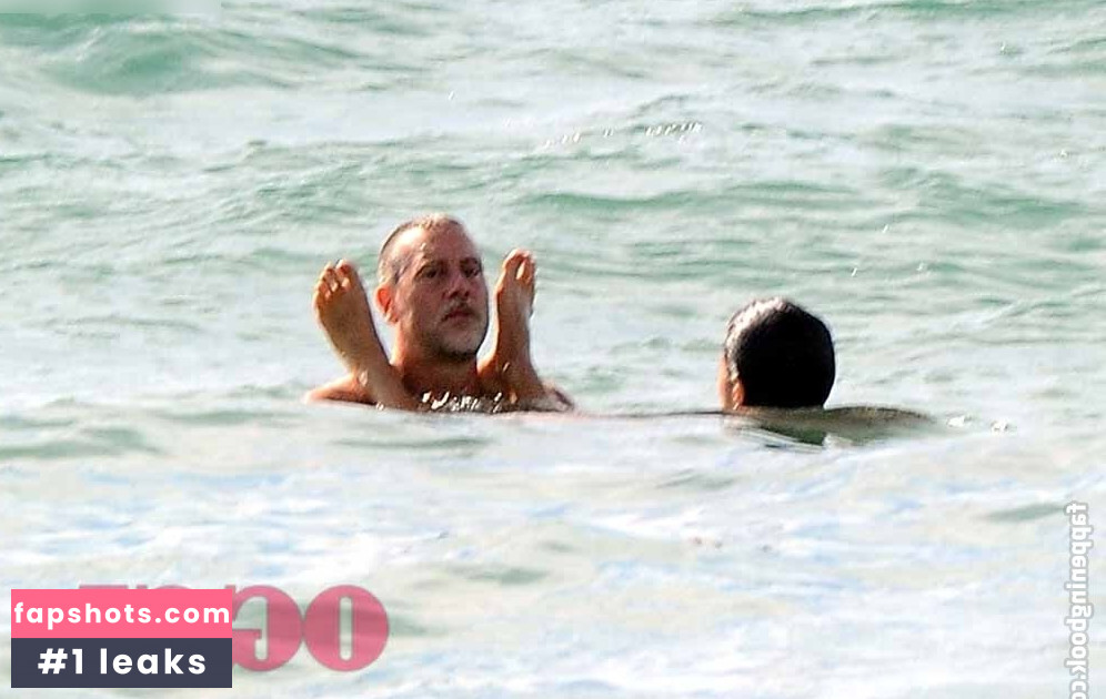 Veronica Gentili gallery photo #9