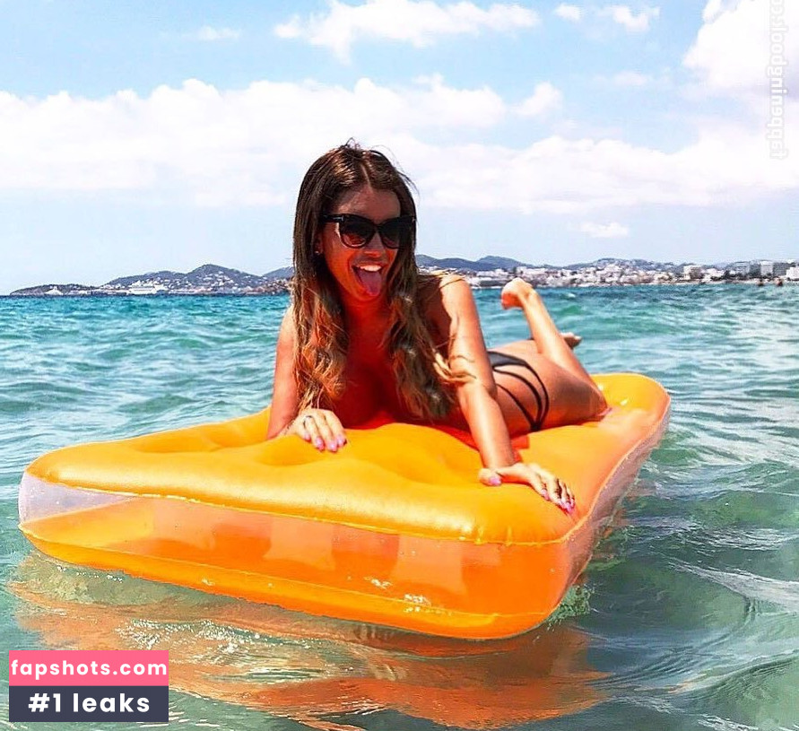 Veronica Graf Nude Leaks OnlyFans Photos #22 - LeakJerk