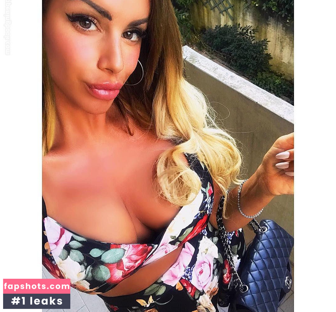 Veronica Graf Nude Leaks OnlyFans Photos #28 - LeakJerk