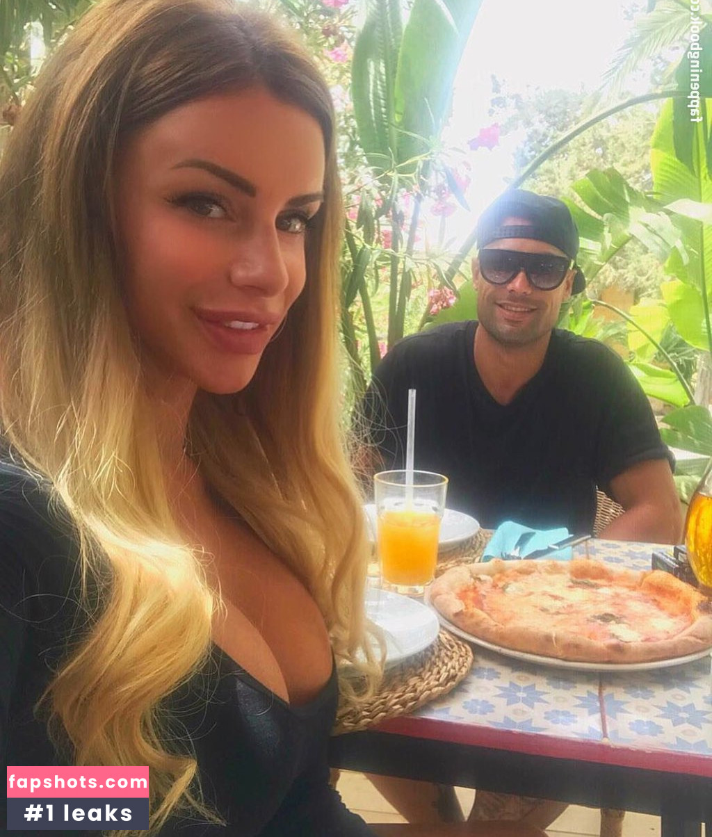 Veronica Graf Nude Leaks OnlyFans Photos #30 - LeakJerk