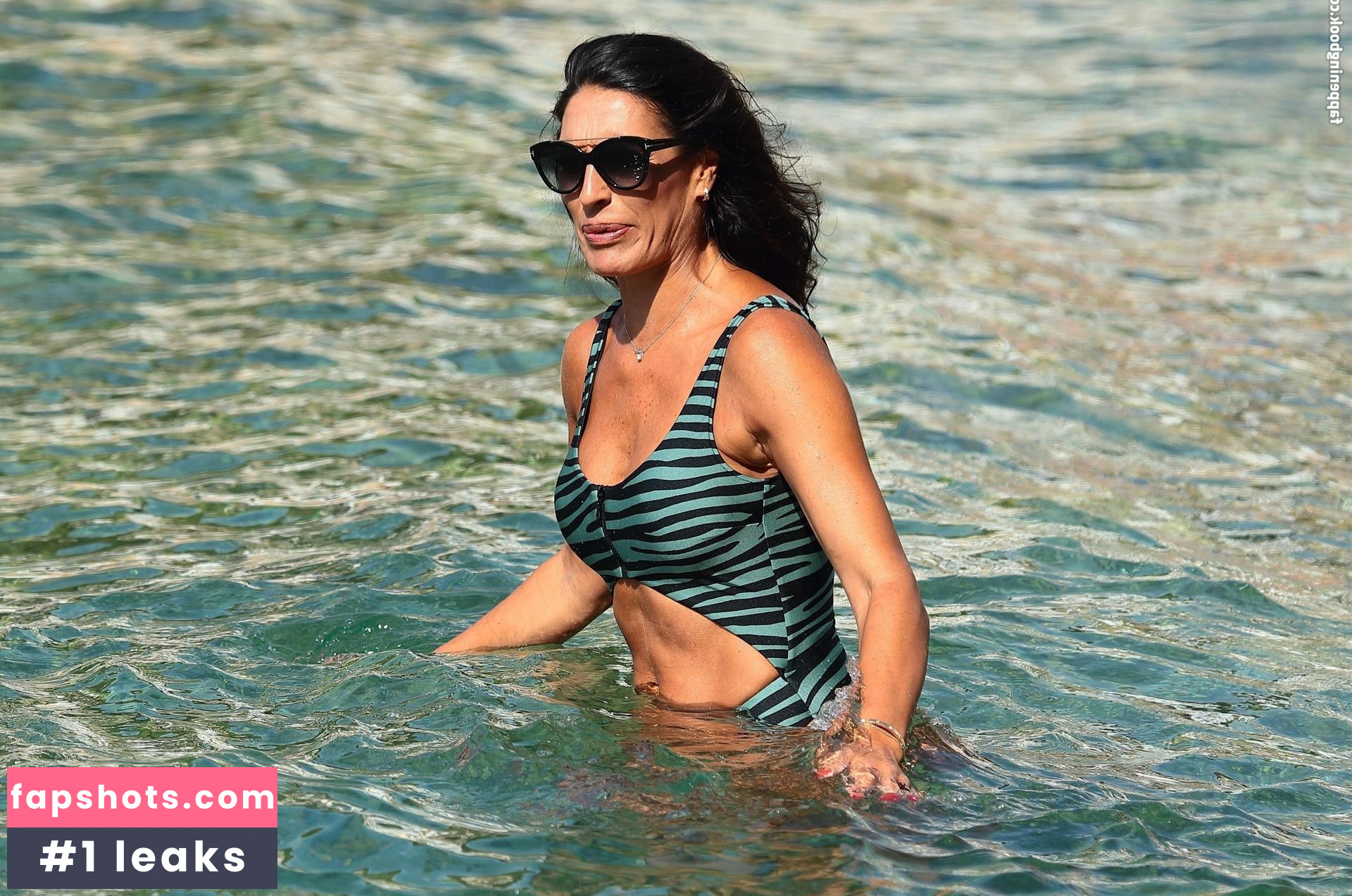 Veronica Hidalgo Nude Leaks OnlyFans Photos #31 - LeakJerk