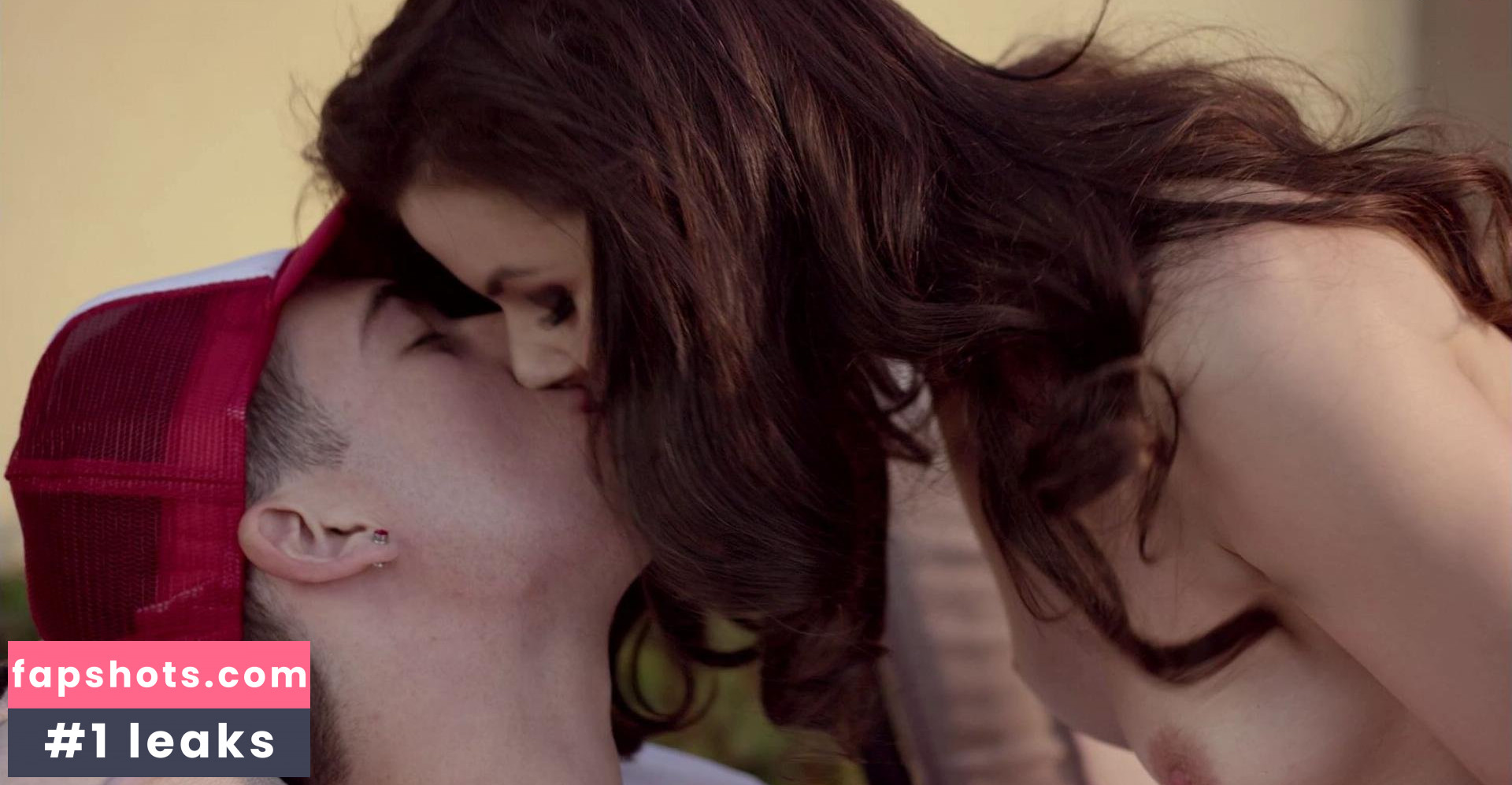 Veronica Lavery gallery photo #52