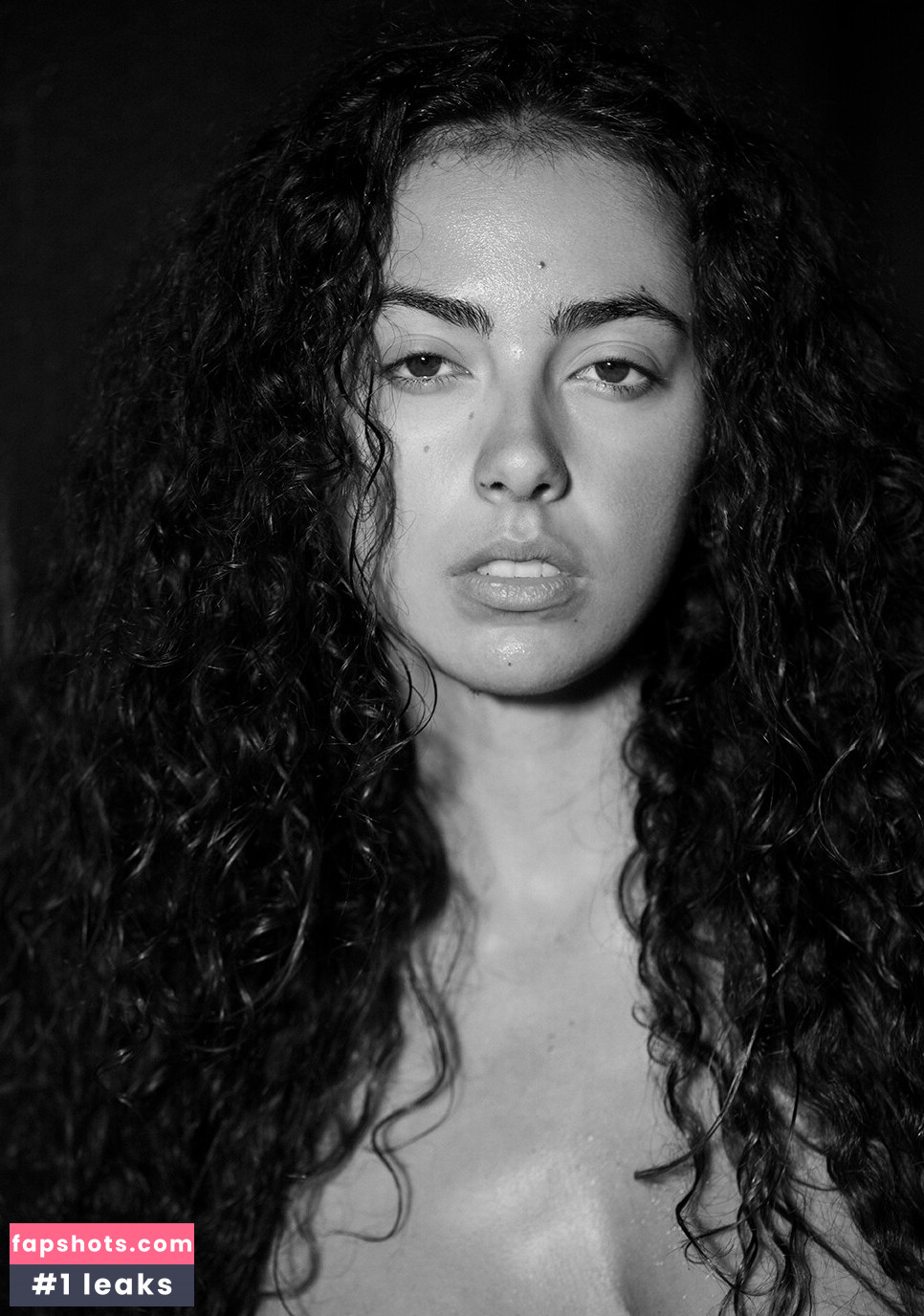 Veronica Manzo Nude Leaks OnlyFans Photos #13 - LeakJerk