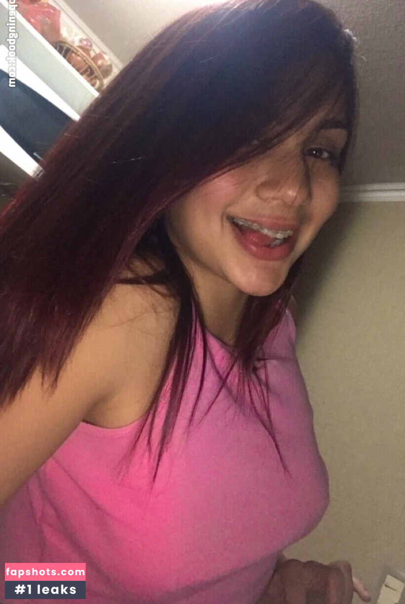 Veronica Oviedo gallery photo #15