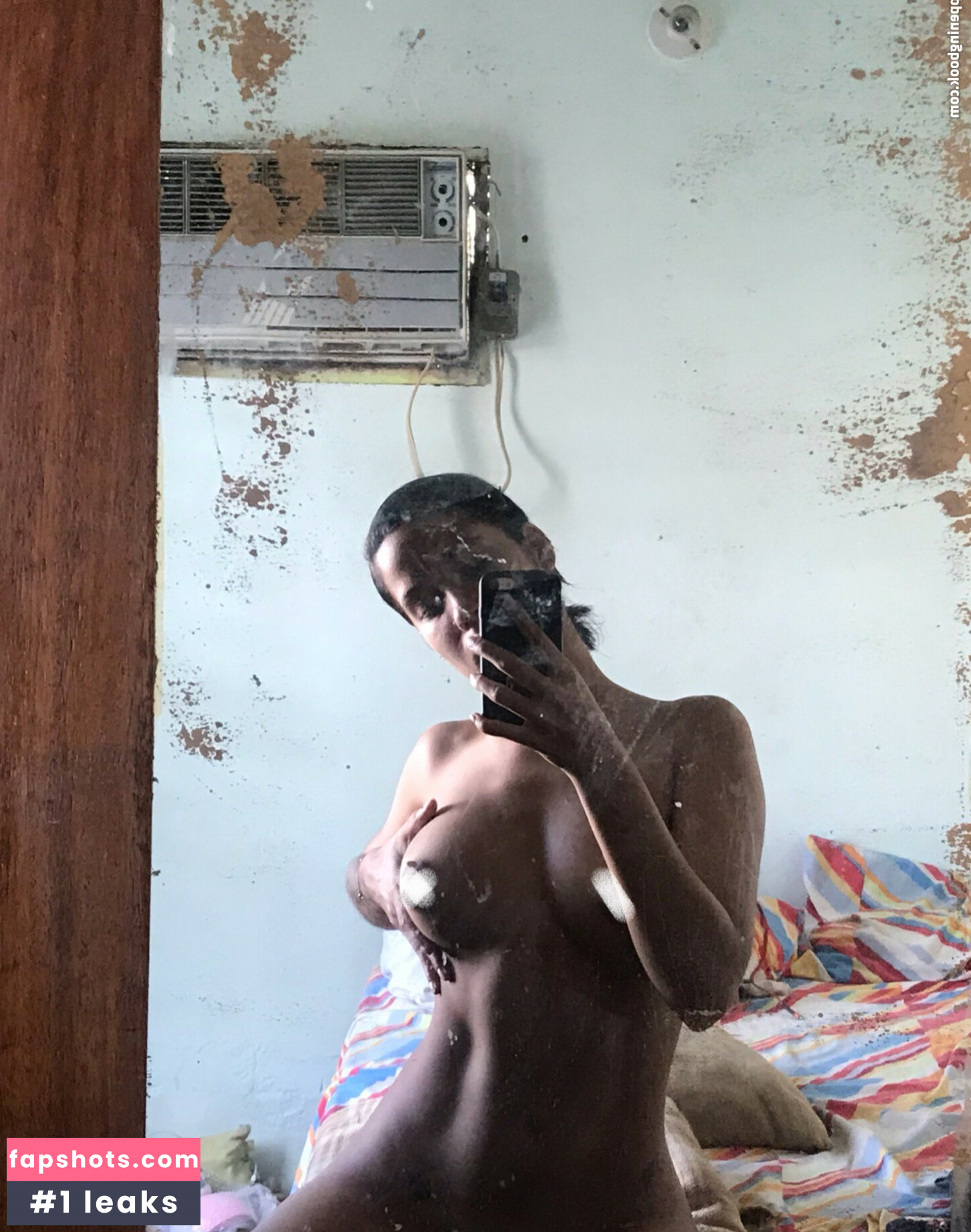 Veronica Oviedo gallery photo #5