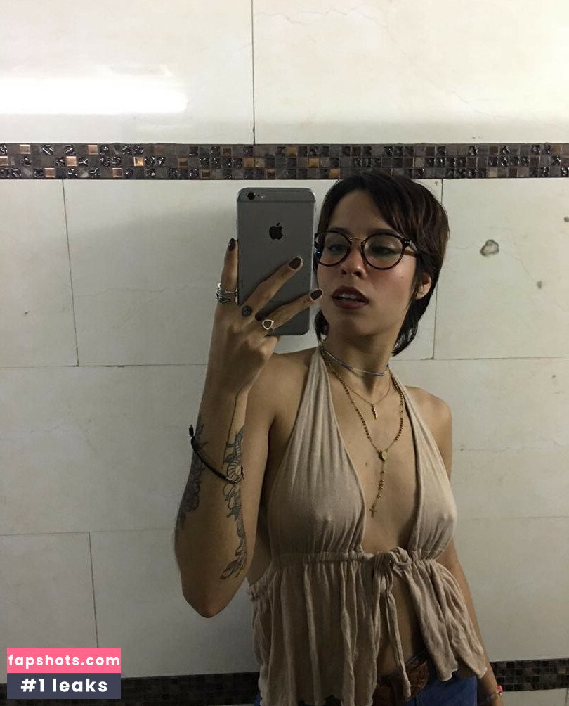 Veronica Oviedo gallery photo #7