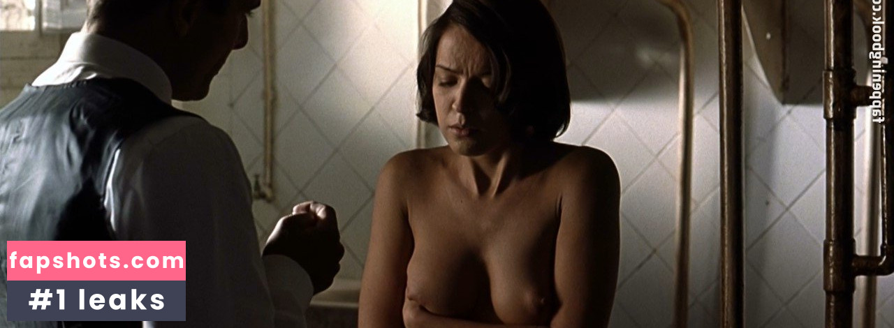 Verónica Sánchez gallery photo #2