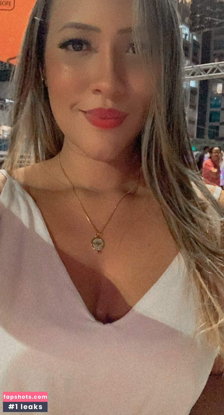 Veronica Vale nude babe gallery