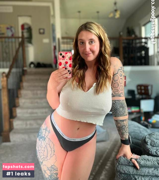 Veronica Vansing gallery photo #32