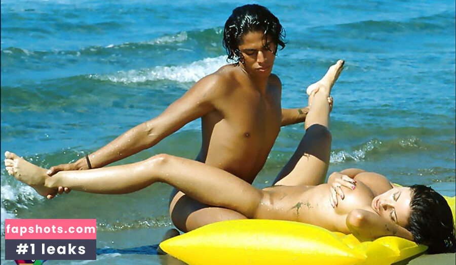 Veronica Zemanova Nude Leaks OnlyFans Photos #161 - Fapshots