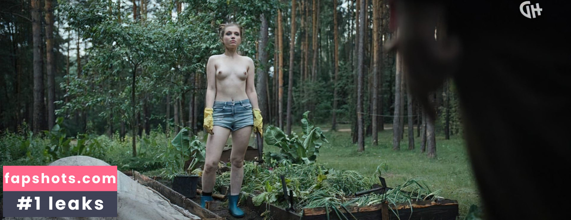 Veronika Mokhireva gallery photo #13