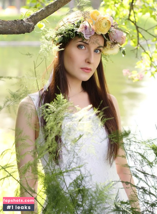 Veronika Sapozhnikova gallery photo #6