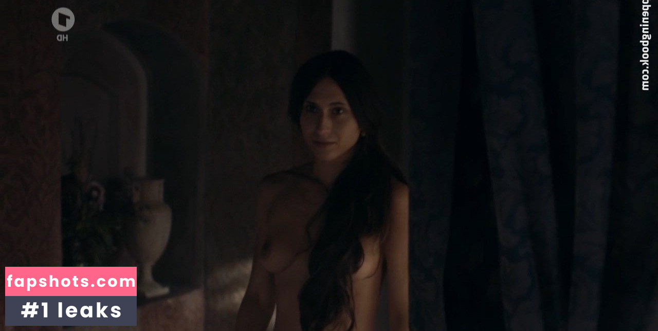 Veronika Strapkova gallery photo #4