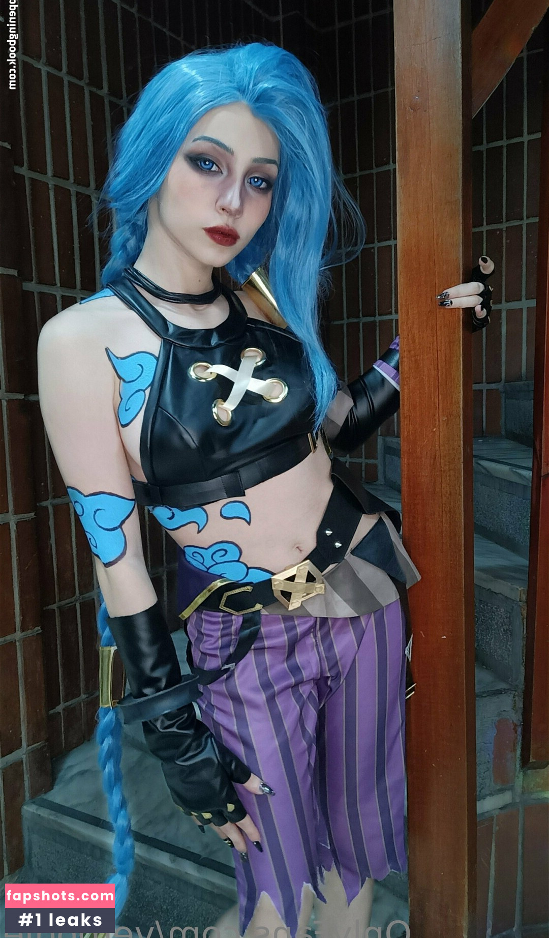 Veroodle gallery photo #12