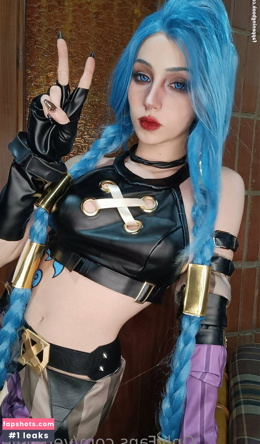 Veroodle gallery photo #14