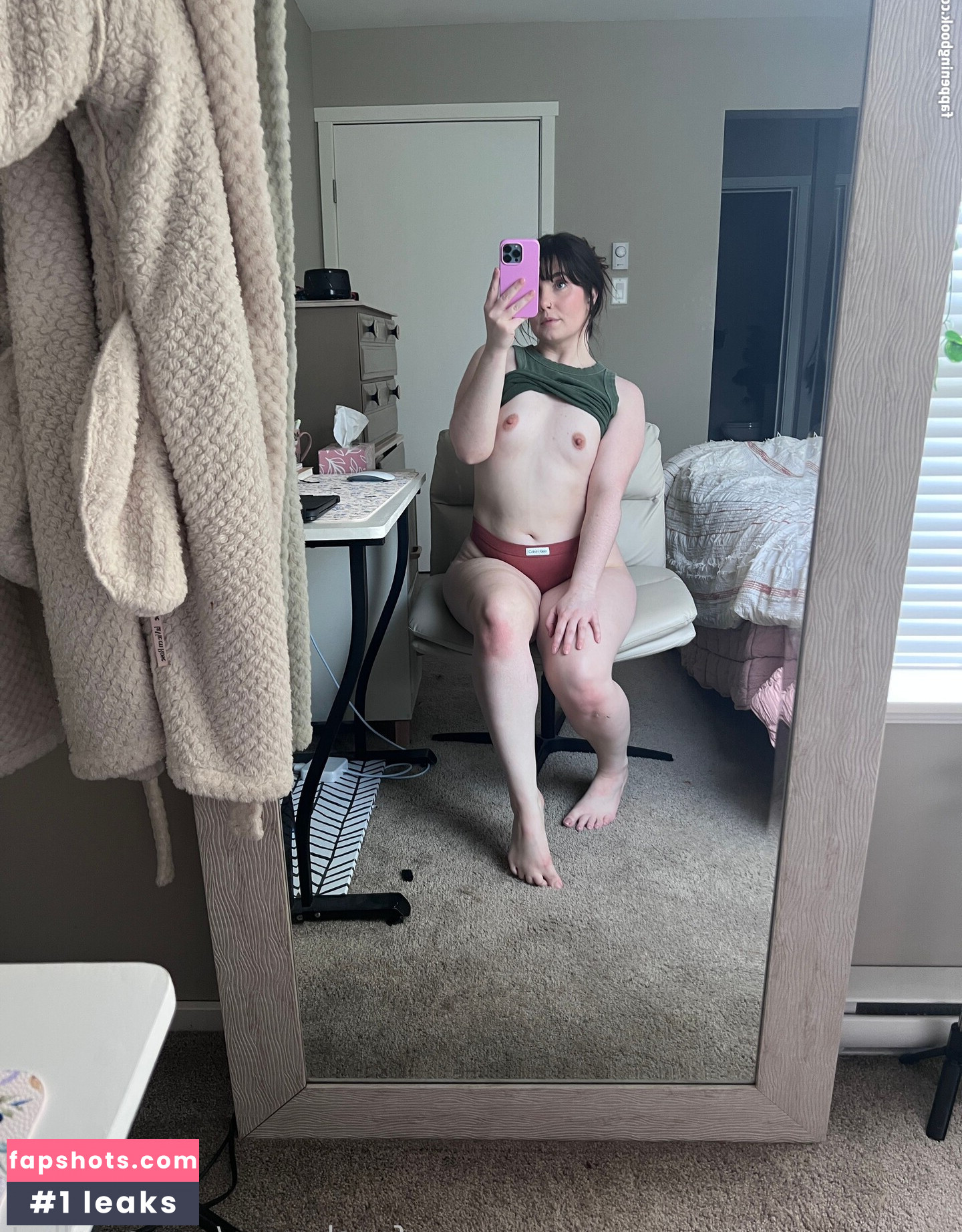 Verysmolhat gallery photo #19