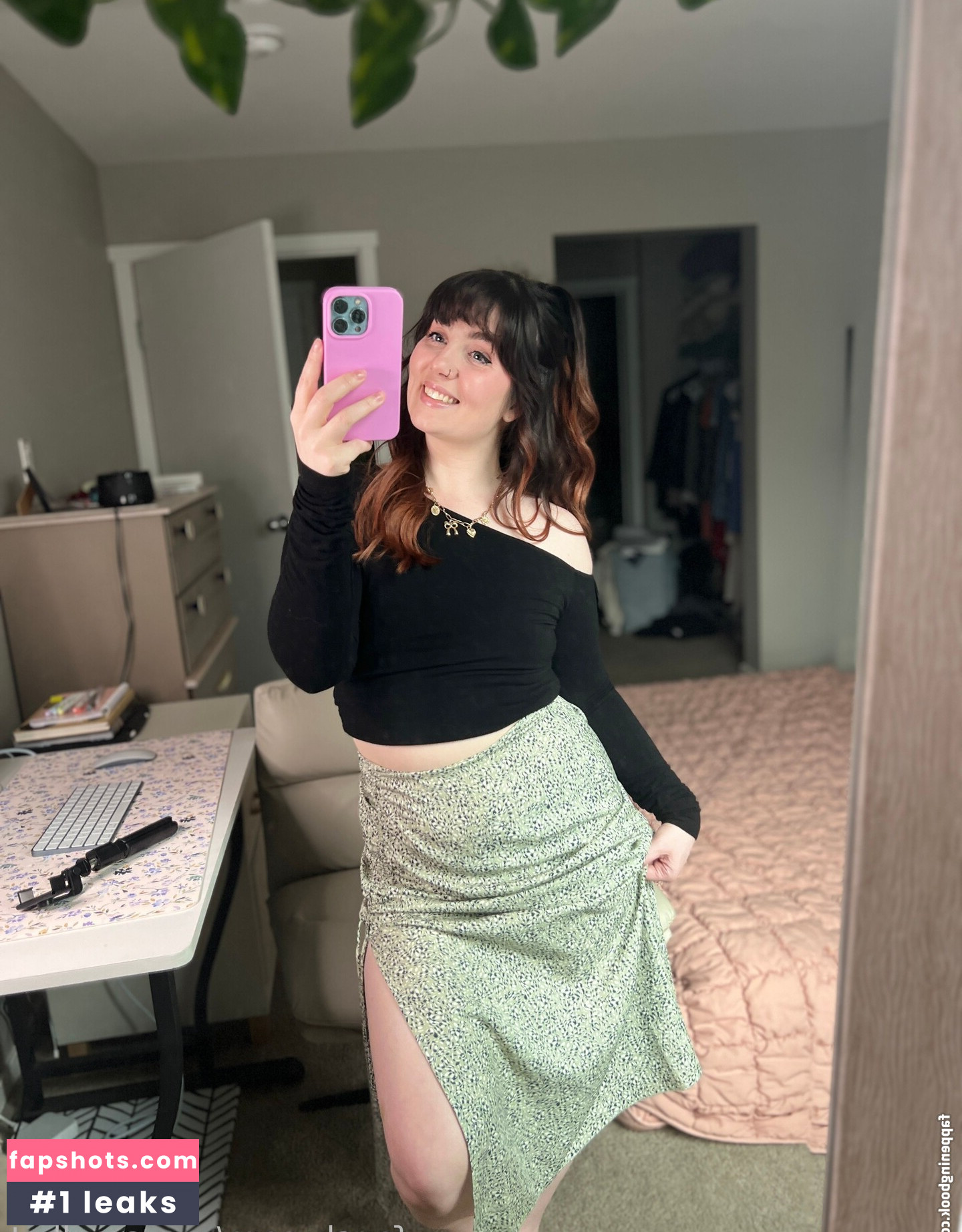 Verysmolhat gallery photo #27