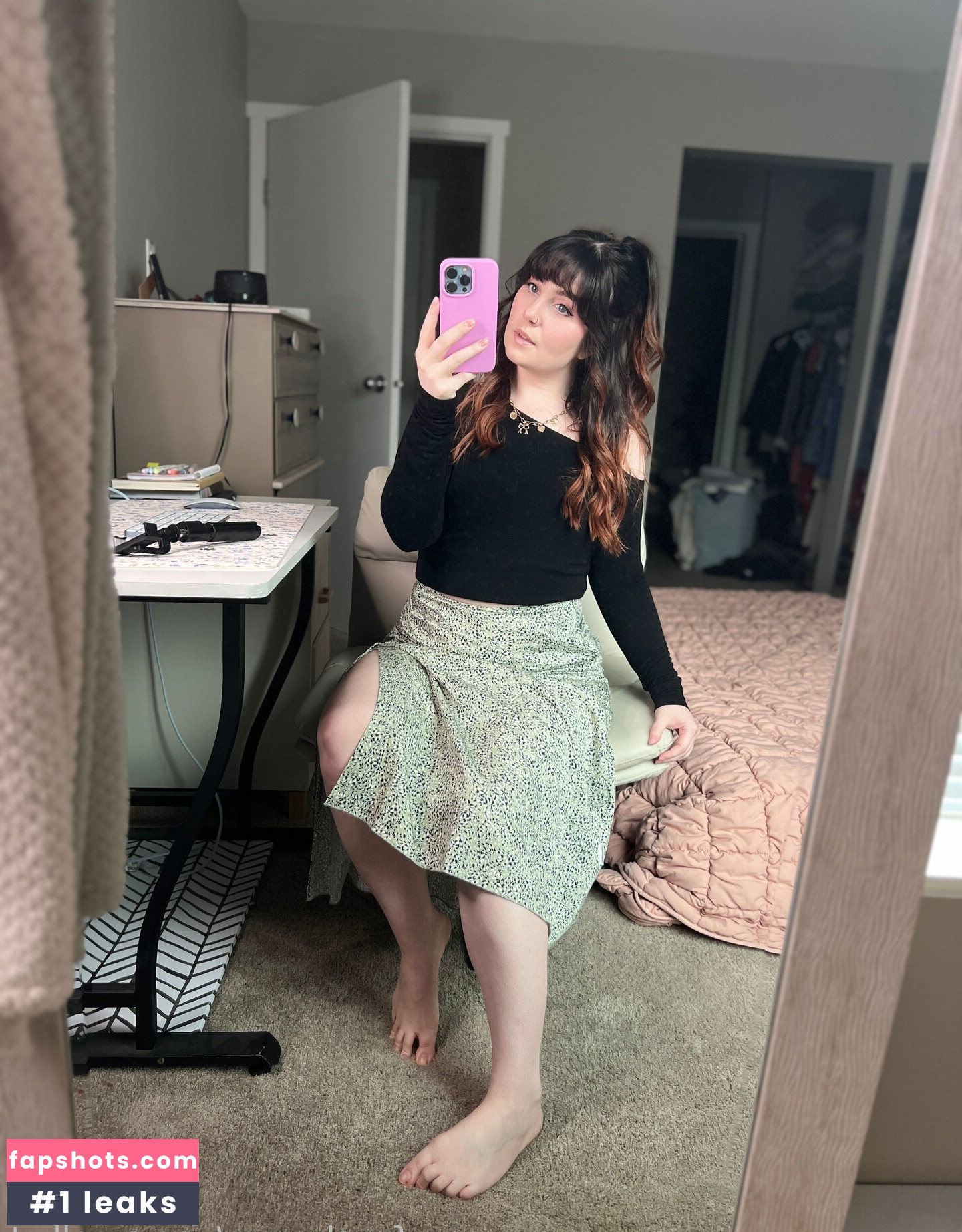 Verysmolhat gallery photo #32