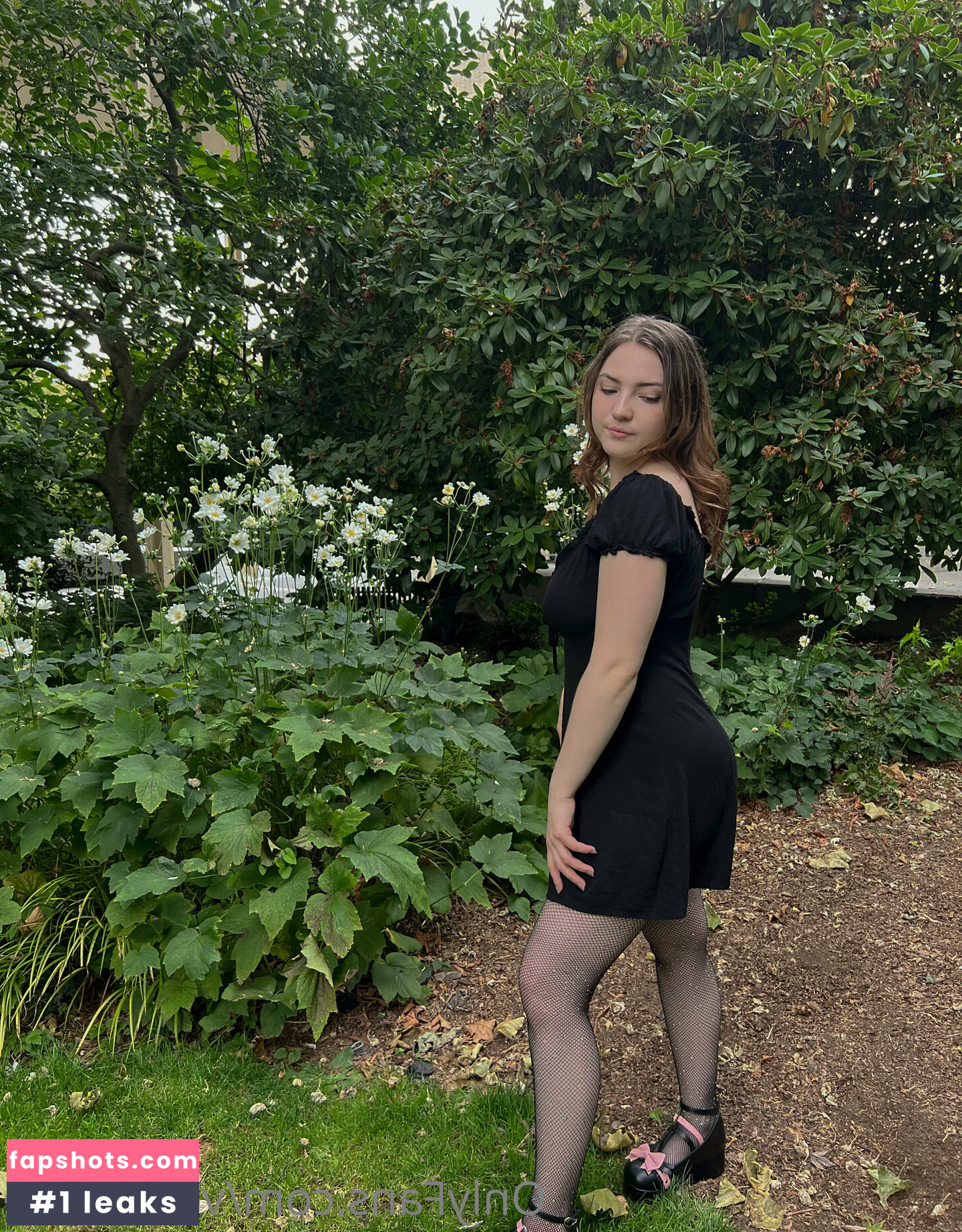 Vesalevine gallery photo #10