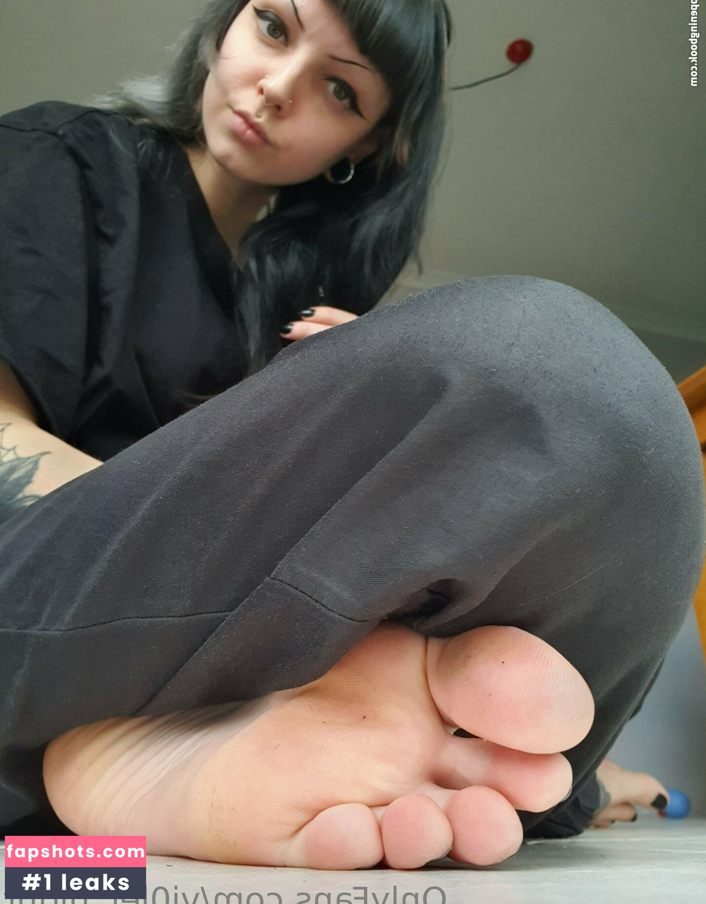 vi0let_night gallery photo #46