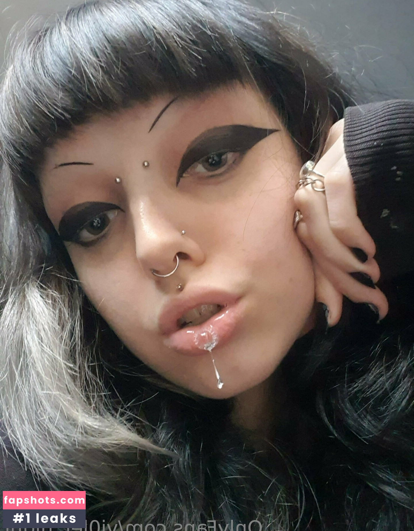 vi0let_night gallery photo #47