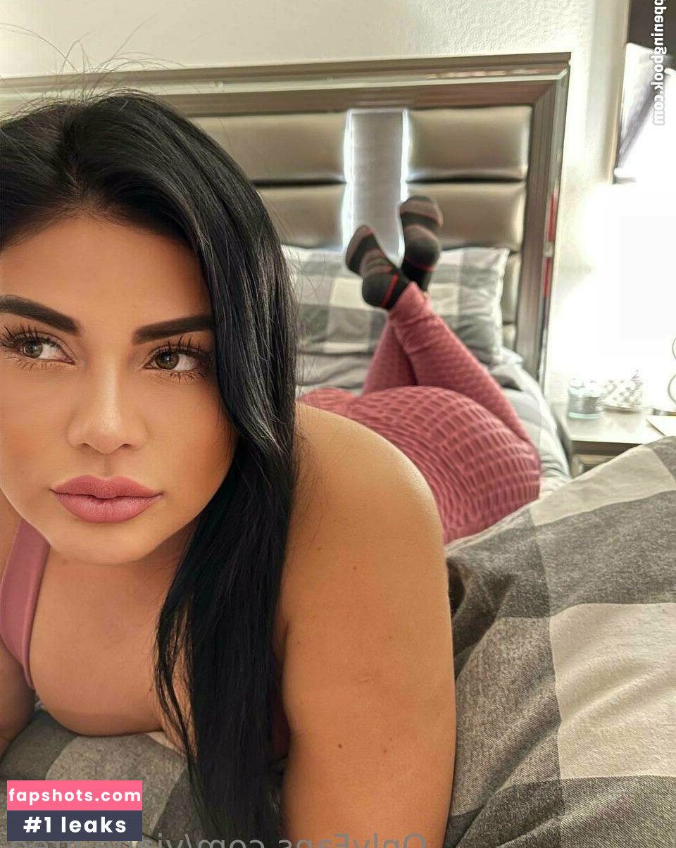 vianeyfree Nude Leaks OnlyFans Photos #17 - LeakJerk