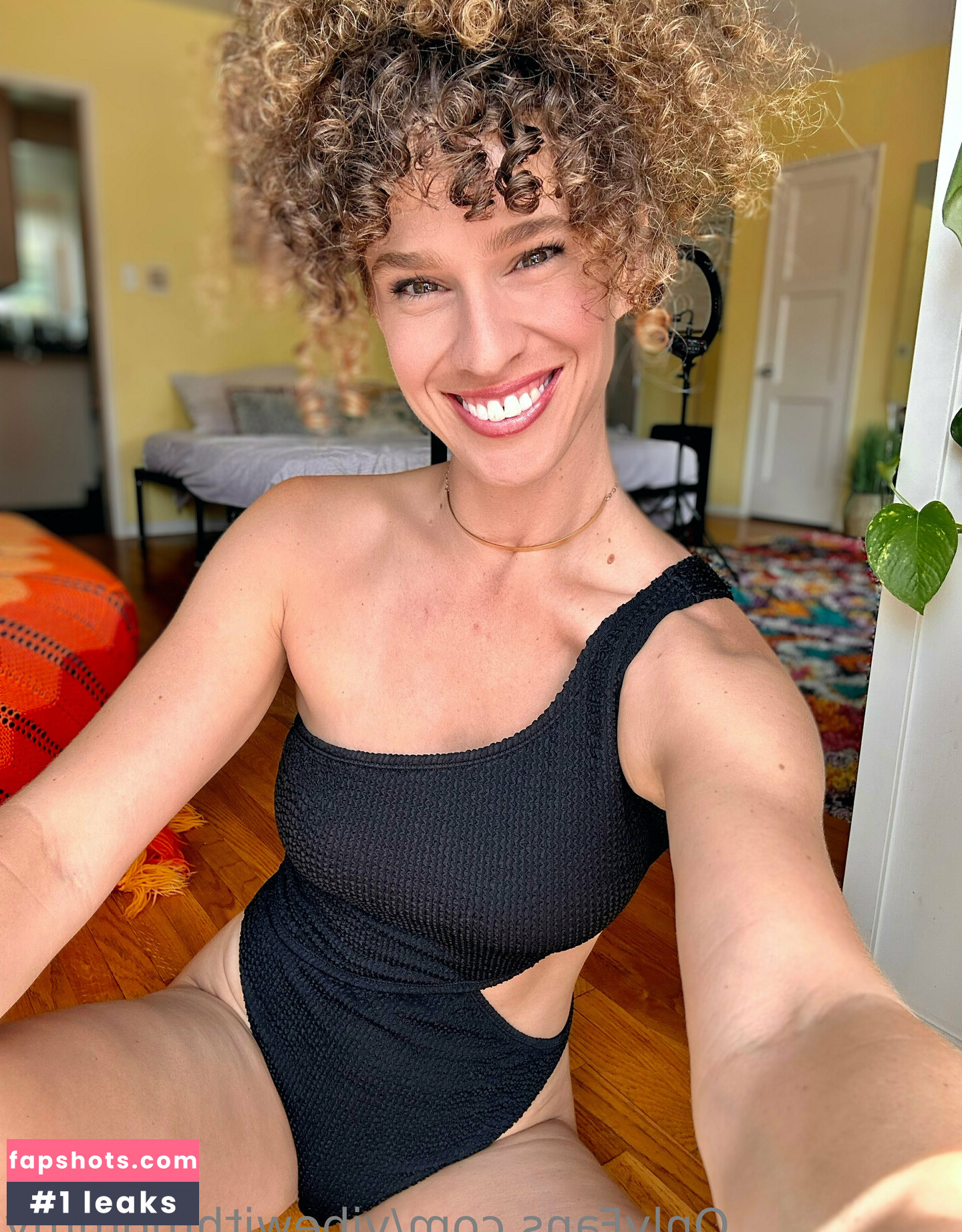 vibewithmommy Nude Leaks OnlyFans Photos #58 - LeakJerk