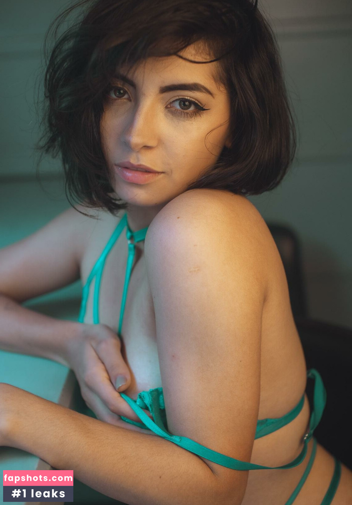 Vic Dagata gallery photo #42