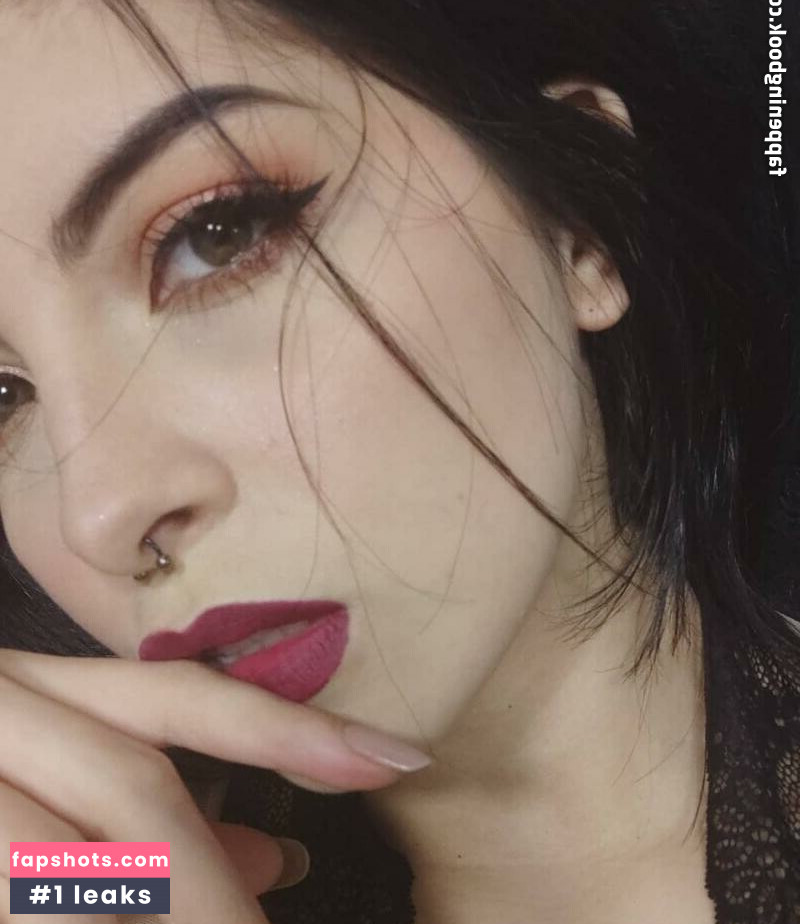 Vic Dagata gallery photo #57