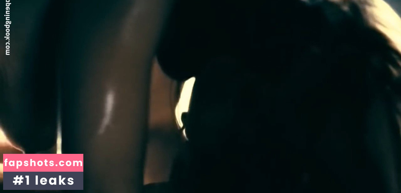 Vica Kerekes gallery photo #12