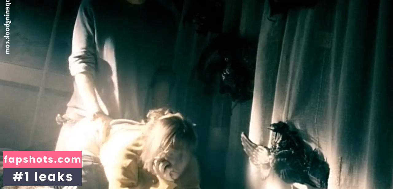 Vica Kerekes gallery photo #25