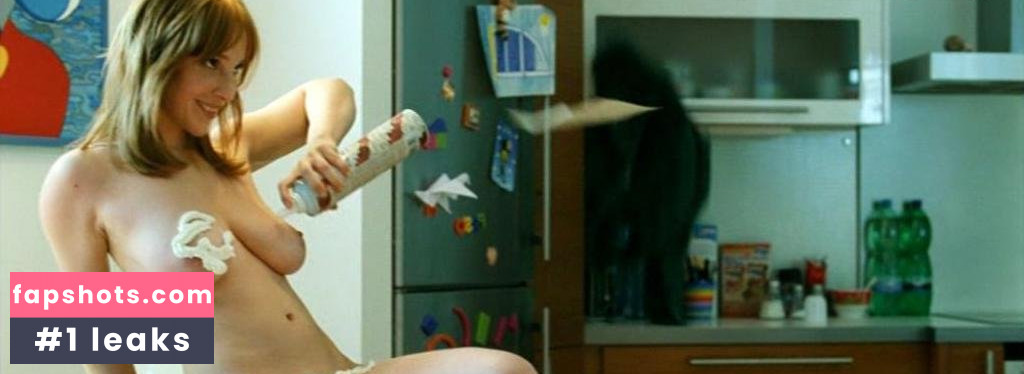 Vica Kerekes gallery photo #28