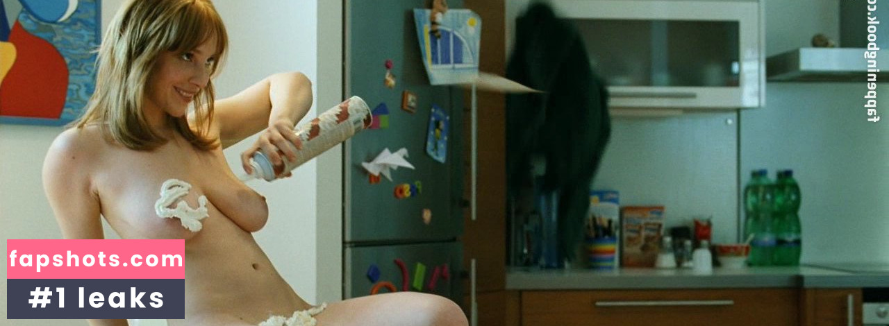 Vica Kerekes gallery photo #48