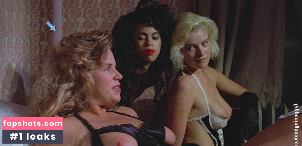 Vicki Darnell gallery photo #6