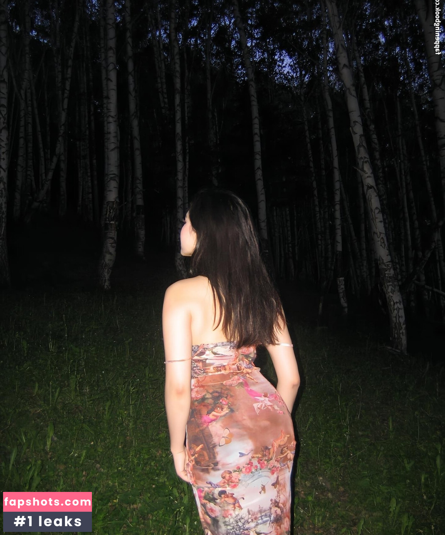 Vicki Mranrr gallery photo #27