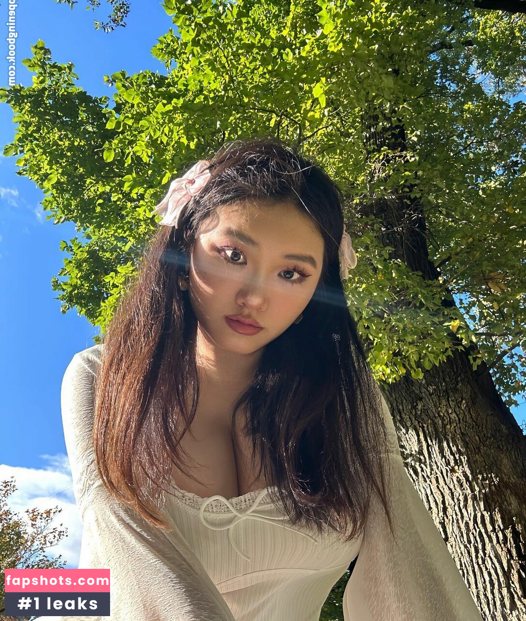 Vicki Mranrr gallery photo #63